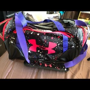 Under Armor Duffle Bag like new